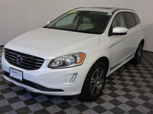 Used 2015 Volvo XC60 T6 Premier Plus AWD/4WD image 4