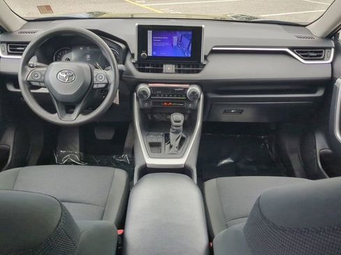Certified 2025 Toyota RAV4 LE image 15