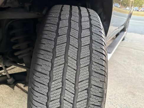 Used 2017 RAM 1500 Laramie w/ Convenience Group image 44