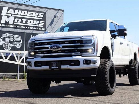 Used 2024 Ford F250 Platinum AWD/4WD image 1