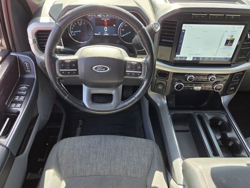 Used 2022 Ford F150 XLT w/ Equipment Group 302A High RWD image 11