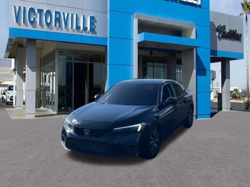 Used 2023 Honda Civic EX-L image 9