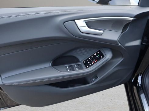 New 2025 Audi A5 2.0T Prestige image 10