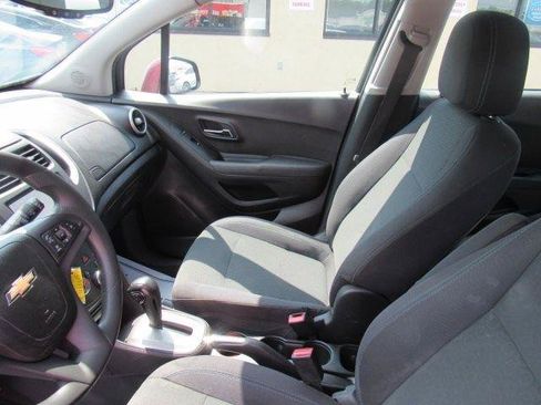 Used 2016 Chevrolet Trax LS FWD image 14