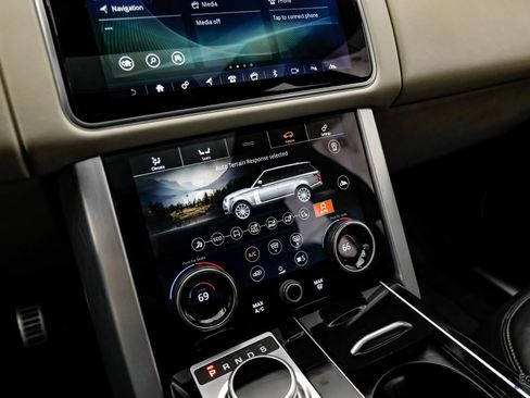 Used 2022 Land Rover Range Rover Westminster Edition image 62