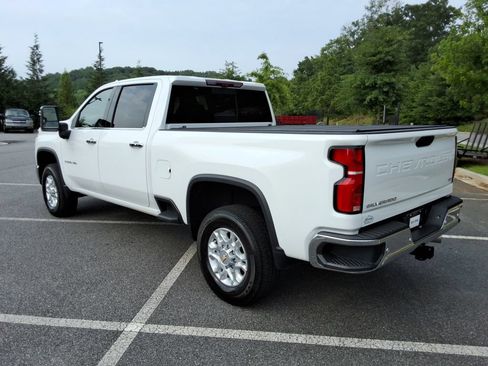 Certified 2025 Chevrolet Silverado 2500 LTZ w/ LTZ Plus Package AWD/4WD image 7