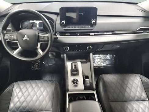 Used 2022 Mitsubishi Outlander SEL AWD/4WD image 2
