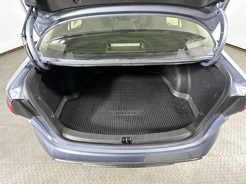 Used 2022 Toyota Corolla SE image 14