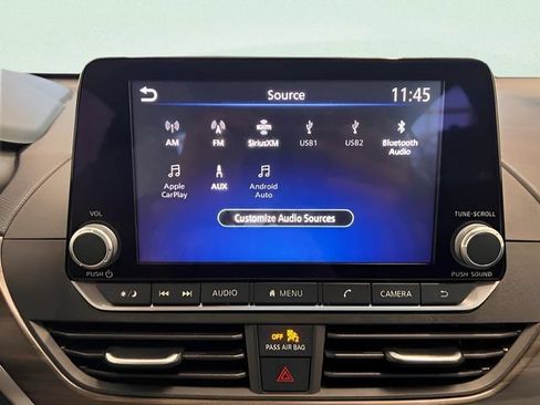 Used 2025 Nissan Altima 2.5 SV FWD image 20