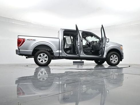 Used 2021 Ford F150 XLT image 54