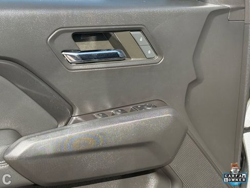 Used 2023 Chevrolet Colorado LT AWD/4WD image 14