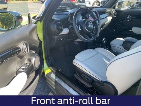 Used 2022 MINI Cooper S image 9