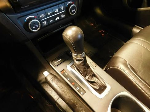 Used 2021 Acura ILX w/ Premium Package image 16