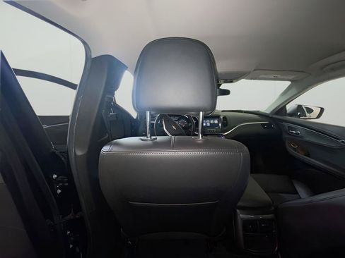 Used 2014 Chevrolet Impala LT FWD image 31