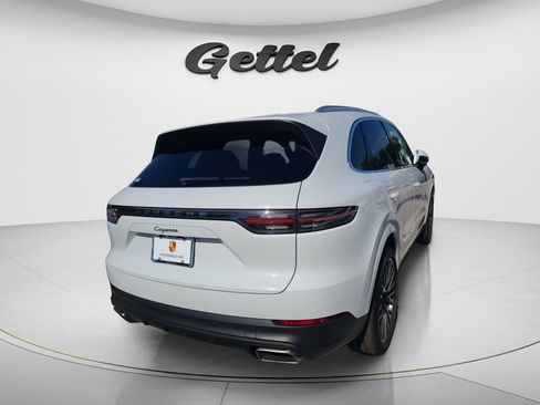 Used 2022 Porsche Cayenne AWD/4WD image 4