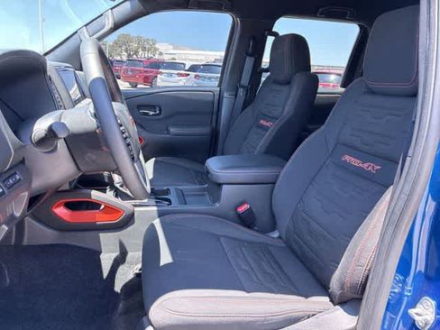 Used 2024 Nissan Frontier PRO-4X w/ Off-Road Protection Package AWD/4WD image 17