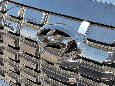 Used 2024 Hyundai Palisade SEL image 30