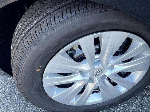 New 2025 Nissan Sentra S image 14