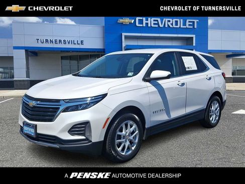 Used 2023 Chevrolet Equinox LT FWD image 1