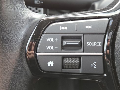 Used 2024 Honda Civic EX image 30