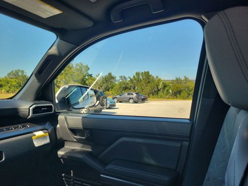 New 2025 Toyota Tacoma SR5 image 11