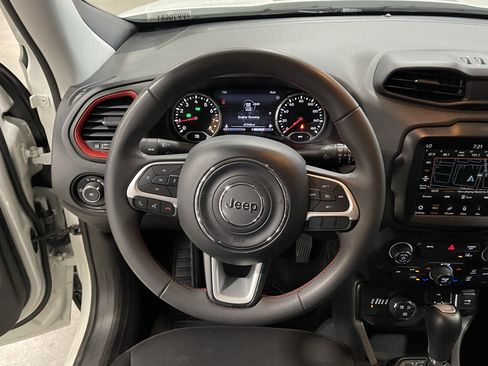 Used 2023 Jeep Renegade Trailhawk AWD/4WD image 13