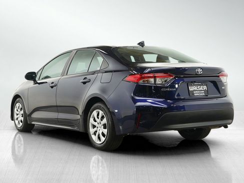 Used 2024 Toyota Corolla LE image 3