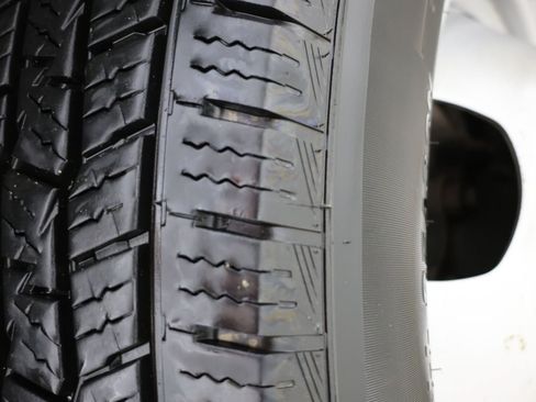 Used 2024 RAM 3500 Tradesman AWD/4WD image 13