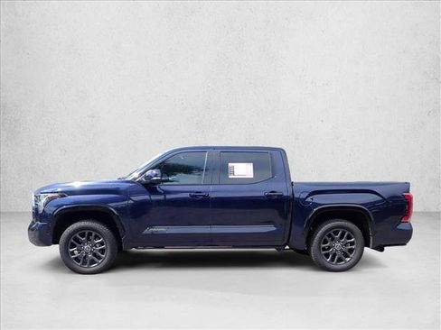 Used 2022 Toyota Tundra Platinum w/ Advanced Package AWD/4WD image 2