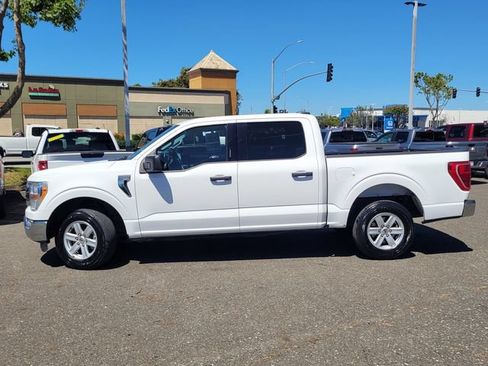 Certified 2022 Ford F150 XLT w/ Equipment Group 301A Mid RWD image 4
