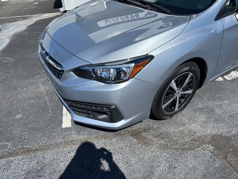 Certified 2022 Subaru Impreza Premium w/ Popular Package #3 image 8