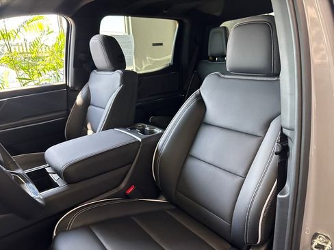 New 2026 GMC Sierra EV Elevation image 23