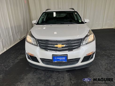 Used 2016 Chevrolet Traverse LT w/ Traveler's Package FWD image 31
