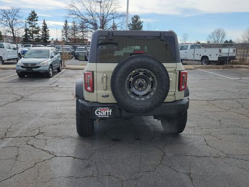 New 2025 Ford Bronco Outer Banks w/ Sasquatch Package image 10