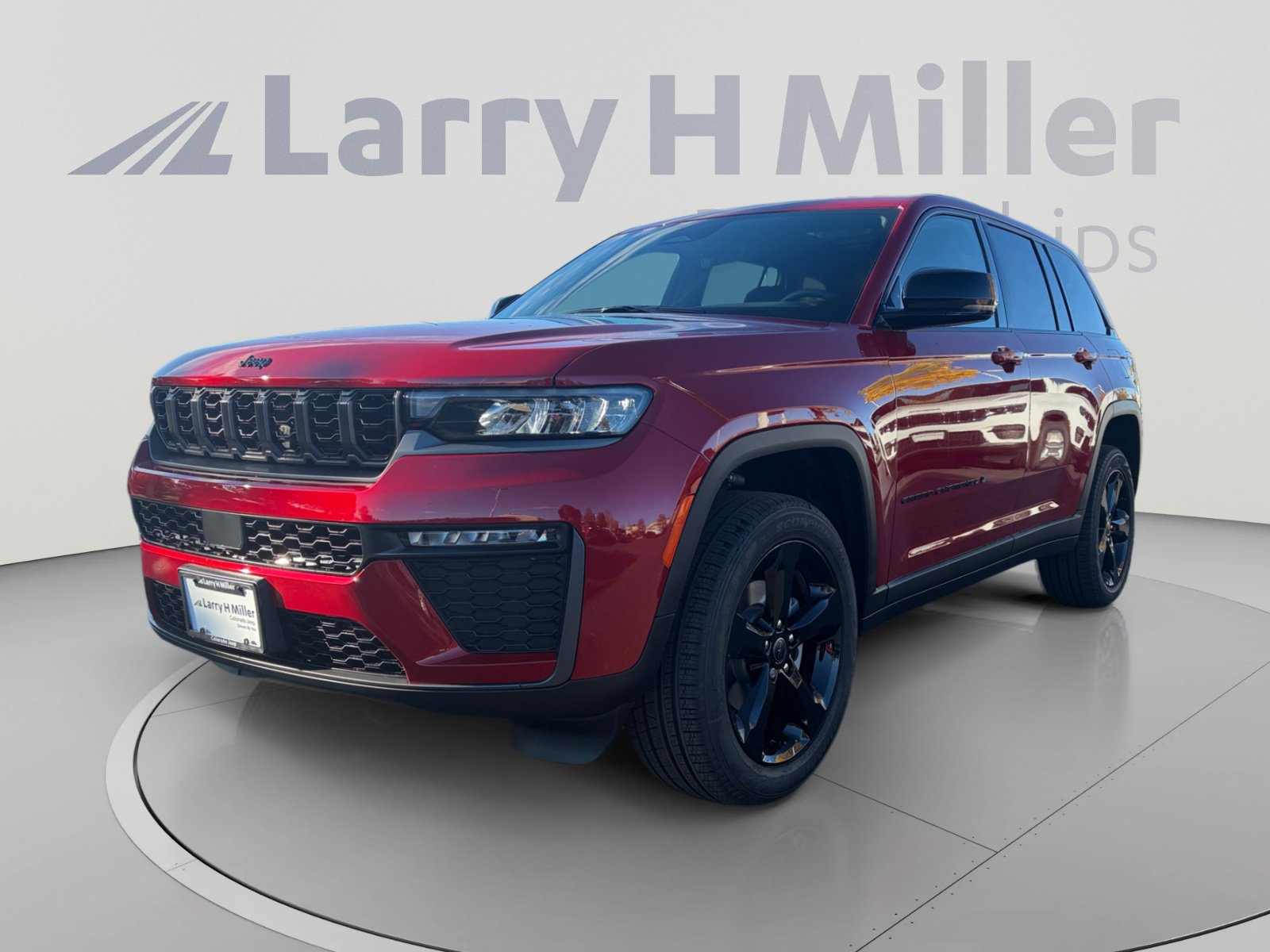 New 2027 Jeep Grand Cherokee Limited AWD/4WD image 1
