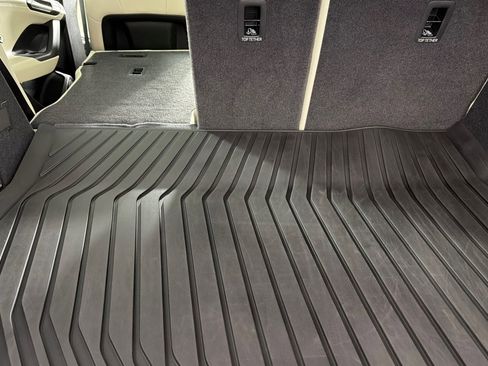 Certified 2025 Audi Q6 e-tron Premium Plus w/ Premium Plus image 14