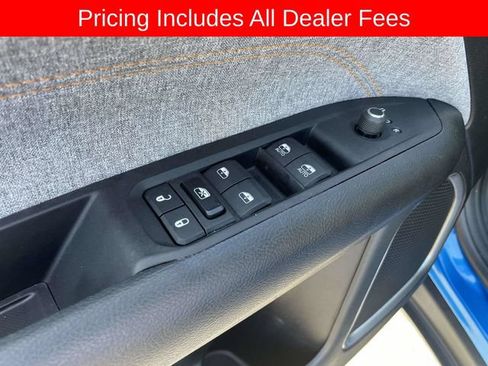 Used 2022 Jeep Compass Sport AWD/4WD image 19