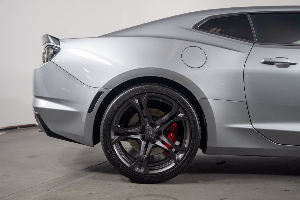 Used 2024 Chevrolet Camaro SS RWD image 9