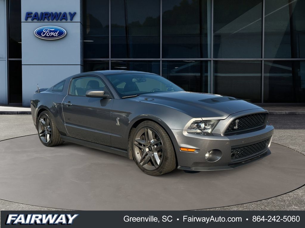 Used 2010 Ford Mustang Shelby GT500 RWD image 3