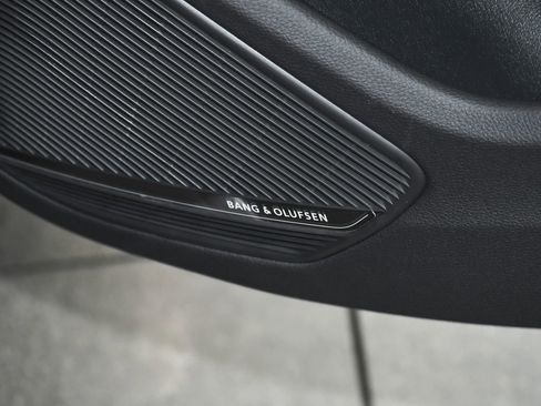 Used 2023 Audi S4 Prestige w/ Prestige Package image 19