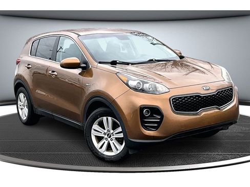 Used 2017 Kia Sportage LX image 12