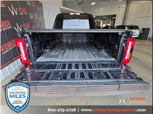 Used 2024 Ford F350 Lariat w/ Sport Appearance Package AWD/4WD image 15