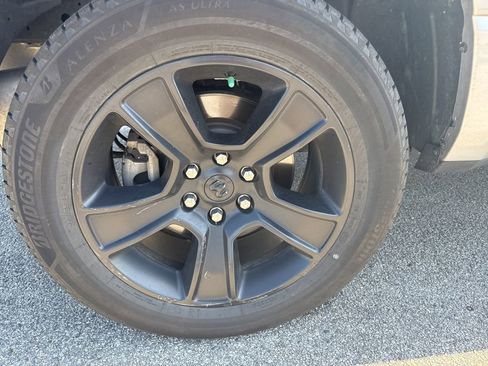 Used 2023 RAM 1500 Big Horn image 7