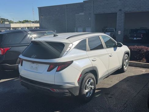 Used 2024 Hyundai Tucson SEL FWD image 3