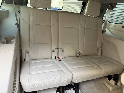 Used 2024 Cadillac Escalade Sport Platinum AWD/4WD image 22
