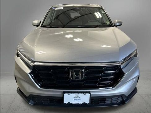 Certified 2025 Honda CR-V EX image 10