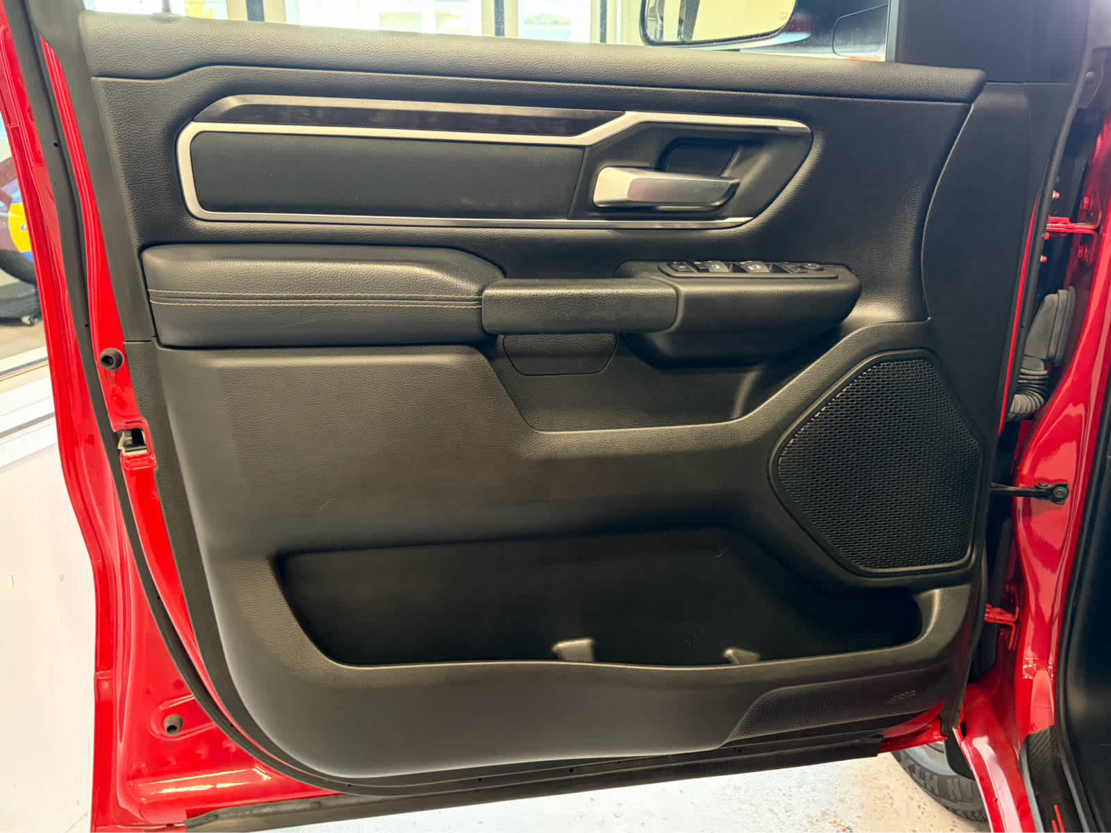 Used 2023 RAM 1500 Big Horn AWD/4WD image 23