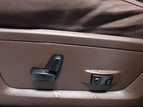 Used 2014 RAM 2500 Big Horn image 12