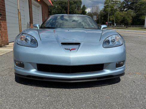 Used 2012 Chevrolet Corvette Z06 w/ 2LZ Preferred Equipment Group image 10