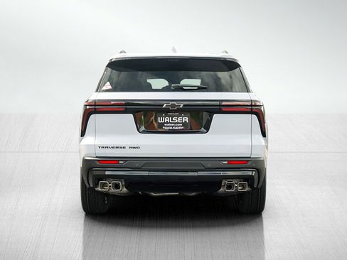 New 2026 Chevrolet Traverse LT w/ Midnight/Sport Edition image 5